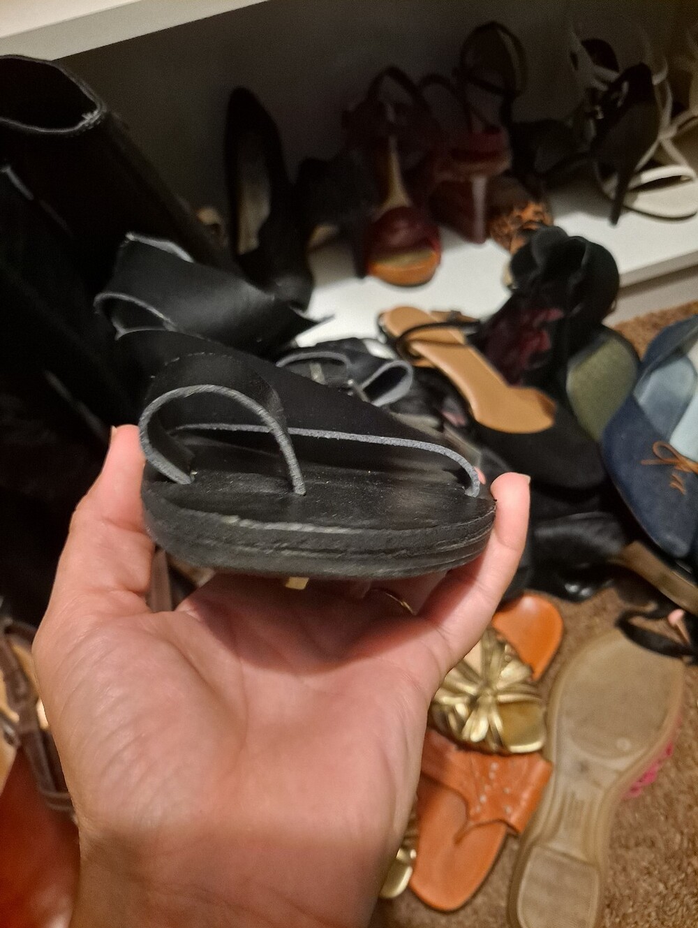 Mossimo Women's Black Leather Crisscross Slingback Sandals - Picture 14 of 16